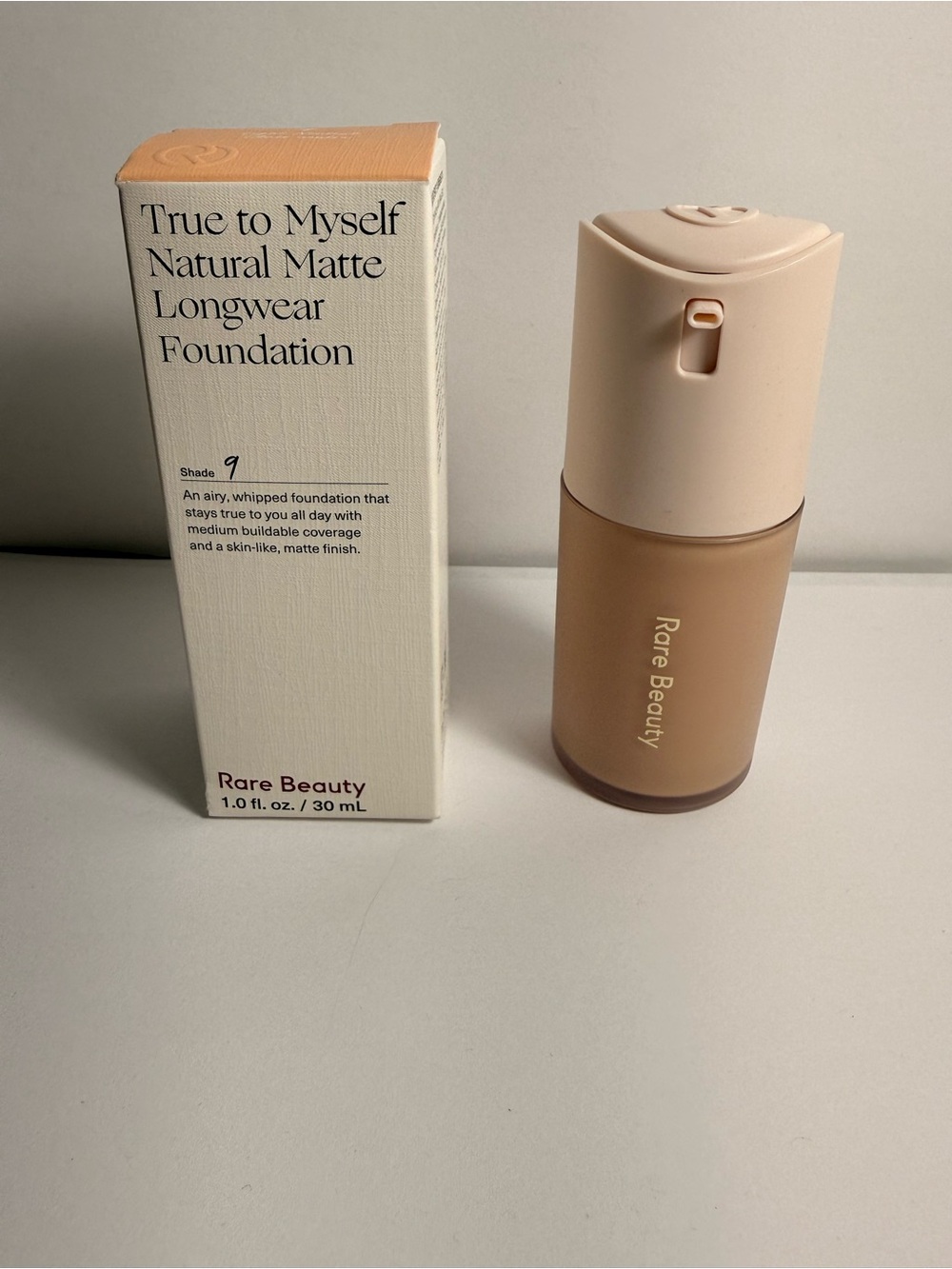 Rare Beauty True to Myself Natural Matte Longwear Foundation in Shade 9